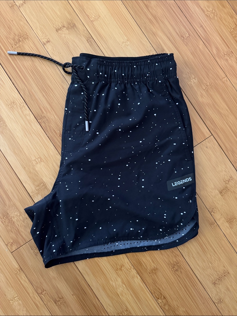 Men’s Legends Shorts Size Large